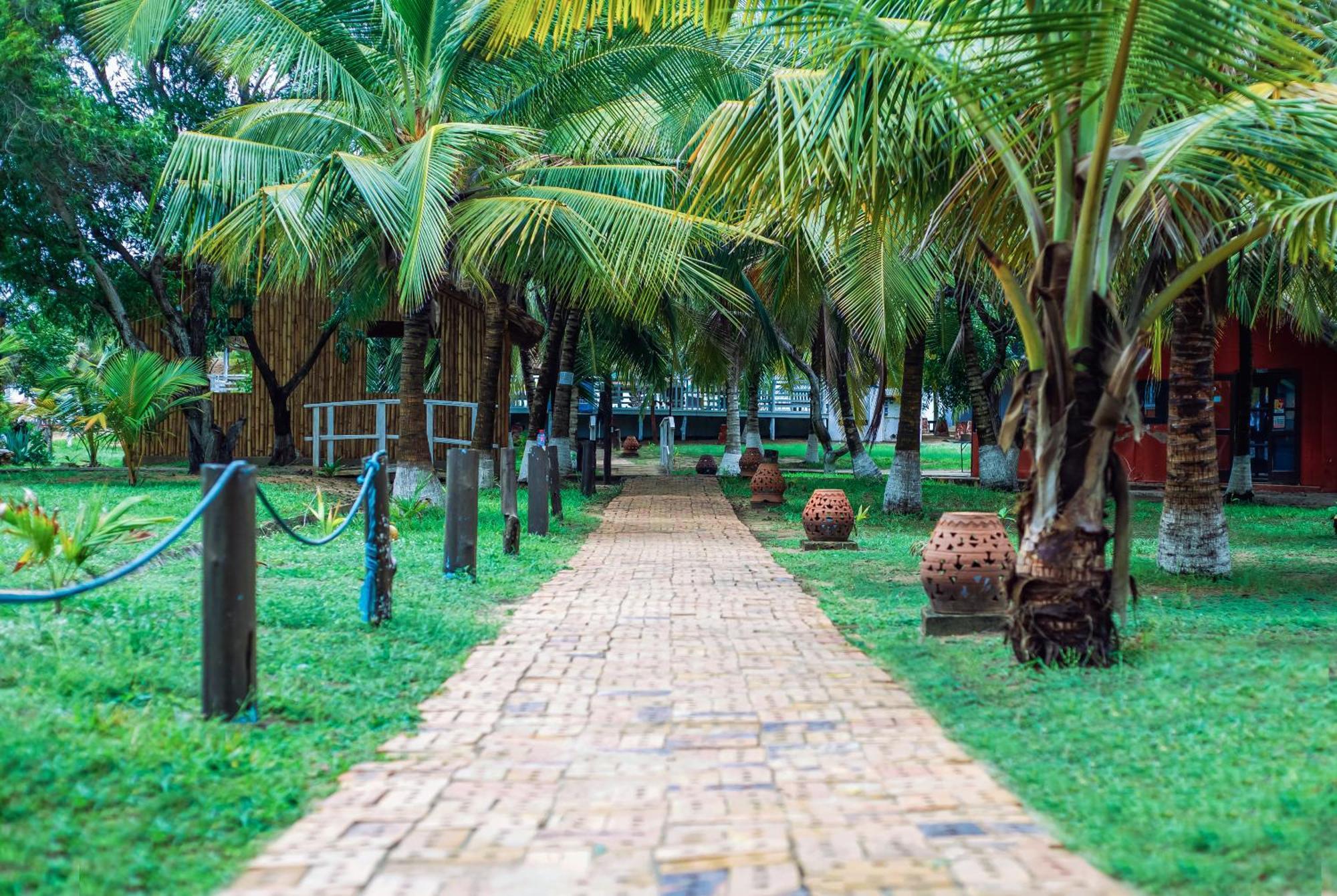 Atlantic Bay Resort, Prampram Экстерьер фото