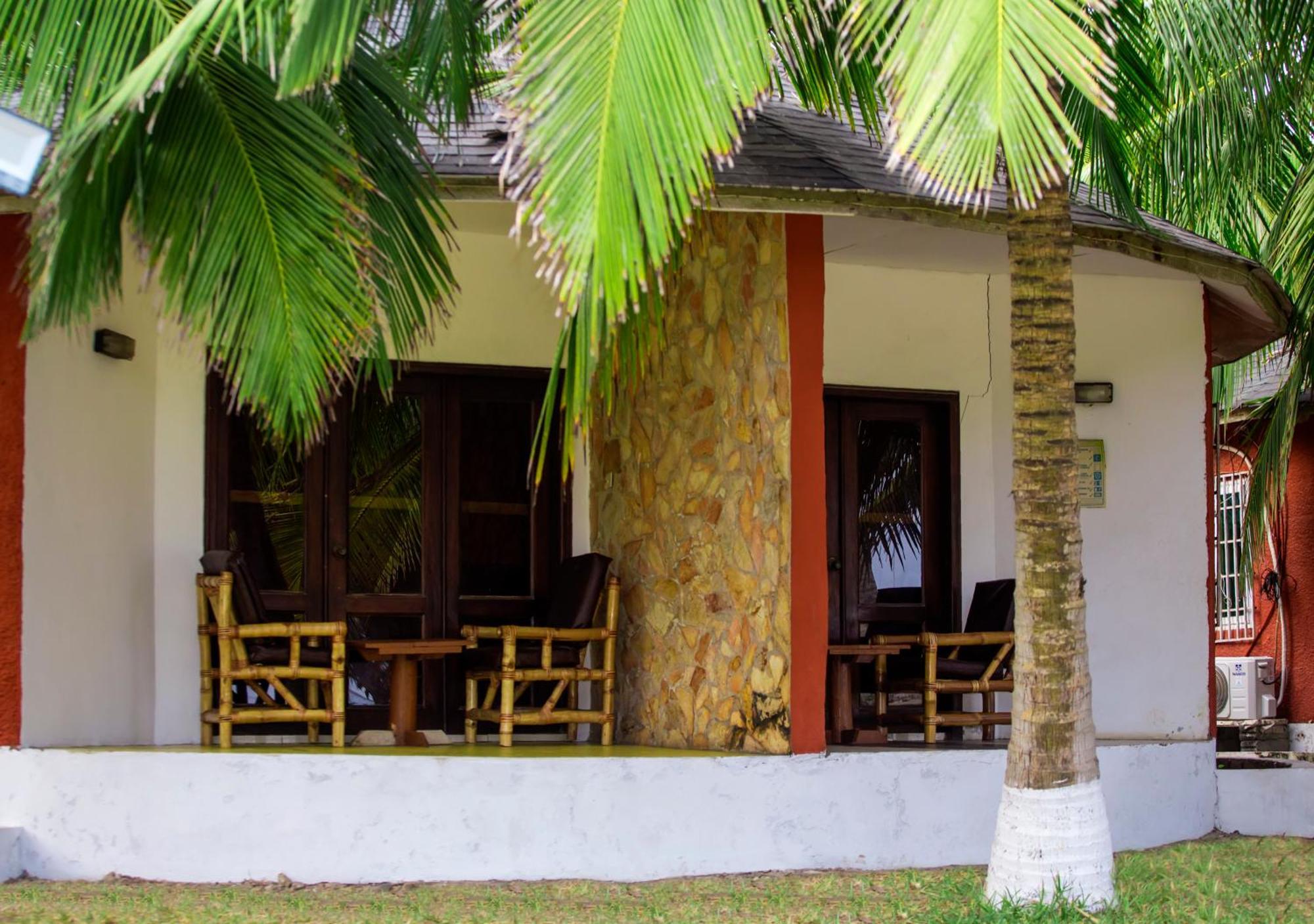 Atlantic Bay Resort, Prampram Экстерьер фото